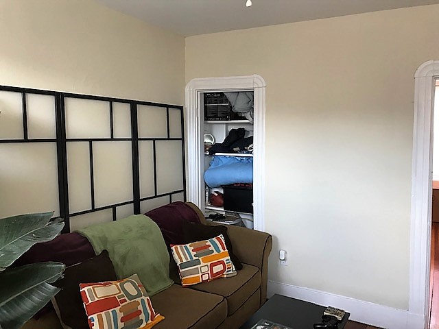 1 bed, 1 bath apartment for rent at 4 Battery St Unit 9, North End — photo 2 of 11