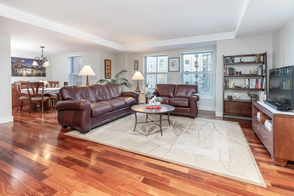 1 bed, 2 bath apartment for rent at 4 Battery Wharf Unit 4301, North End — photo 2 of 25