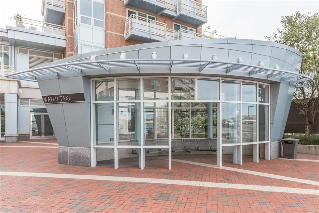1 bed, 2 bath apartment for rent at 4 Battery Wharf Unit 4301, North End — photo 24 of 25