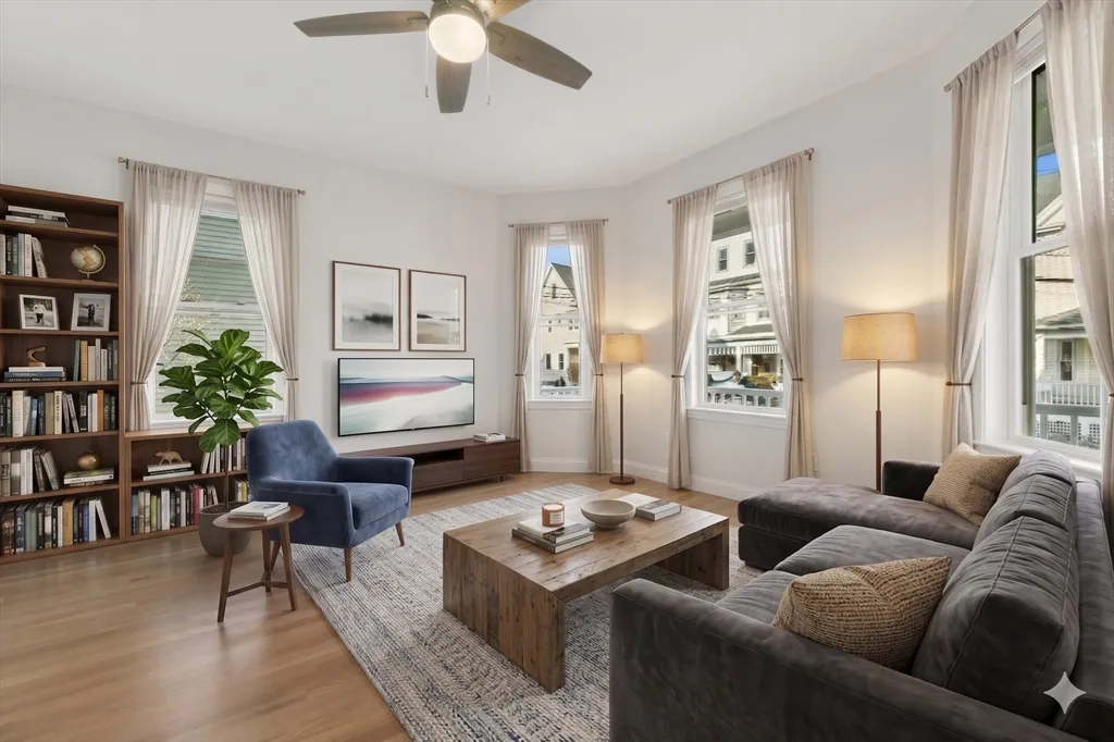 4 bed, 2 bath apartment for rent at 4 Benson St Unit 1, Brighton — photo 6 of 25