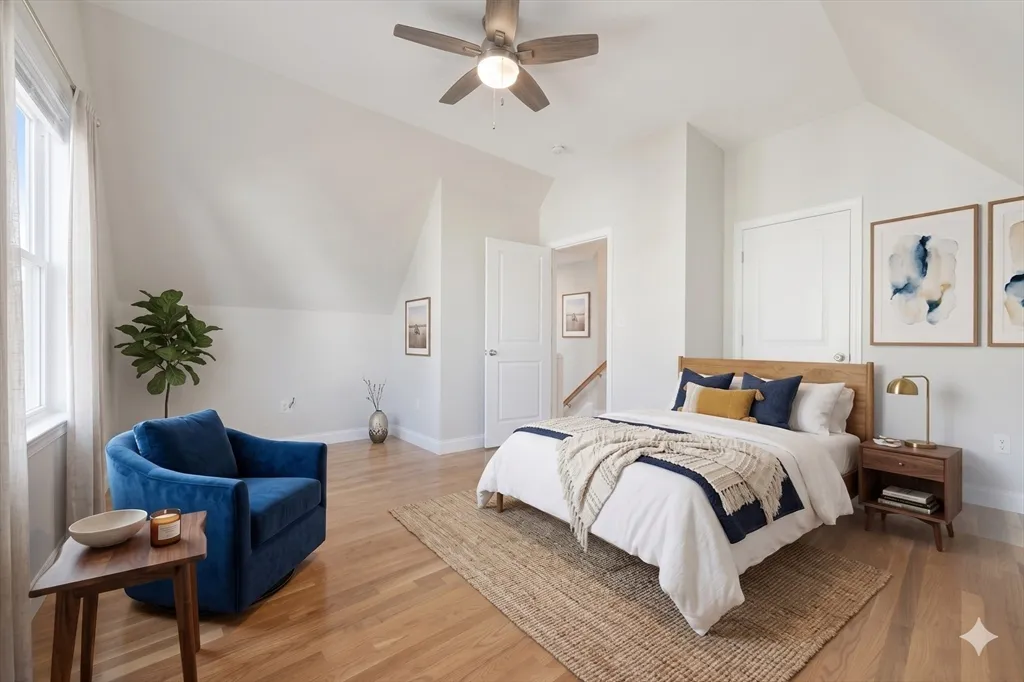 4 bed, 2 bath apartment for rent at 4 Benson St Unit 1, Brighton — photo 5 of 25