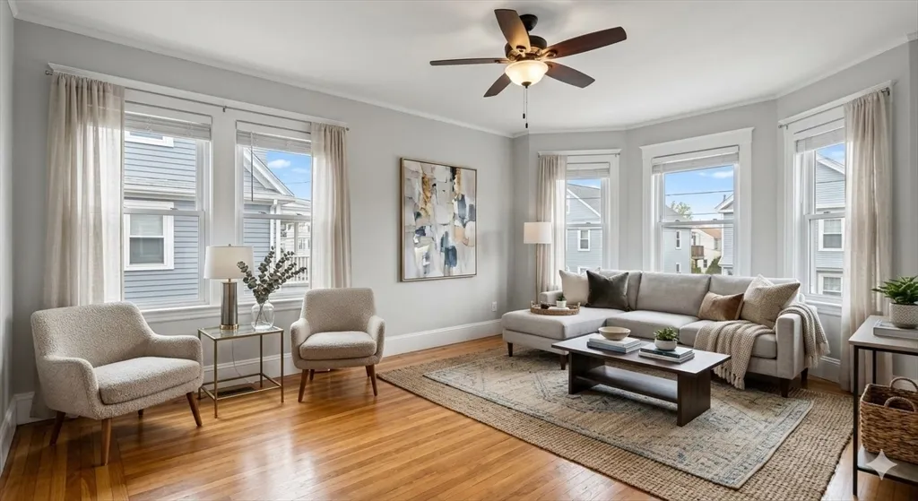 4 bed, 2 bath apartment for rent at 4 Benson St Unit 1, Brighton
