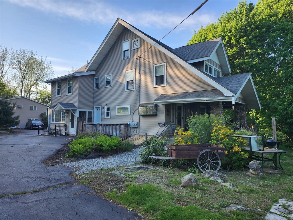 1 bed, 1 bath apartment for rent at 4 Bigelow Unit A, Southborough — photo 11 of 25