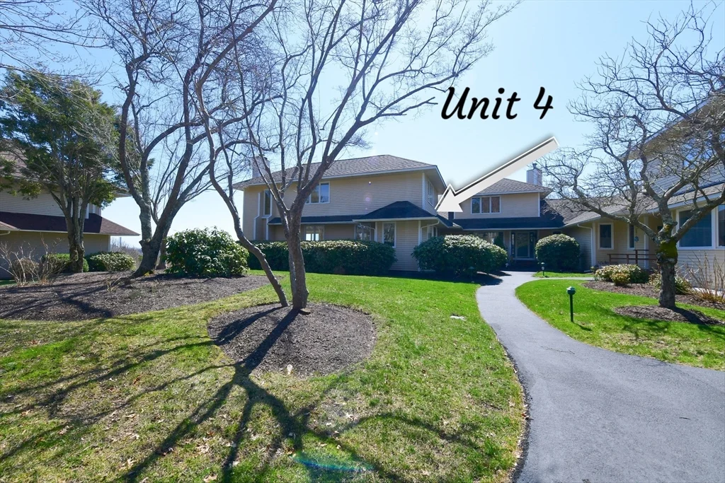 2 bed, 2 bath apartment for rent at 4 Bittersweet Ln Unit 4G - Yearly, Buzzards Bay — photo 1 of 28