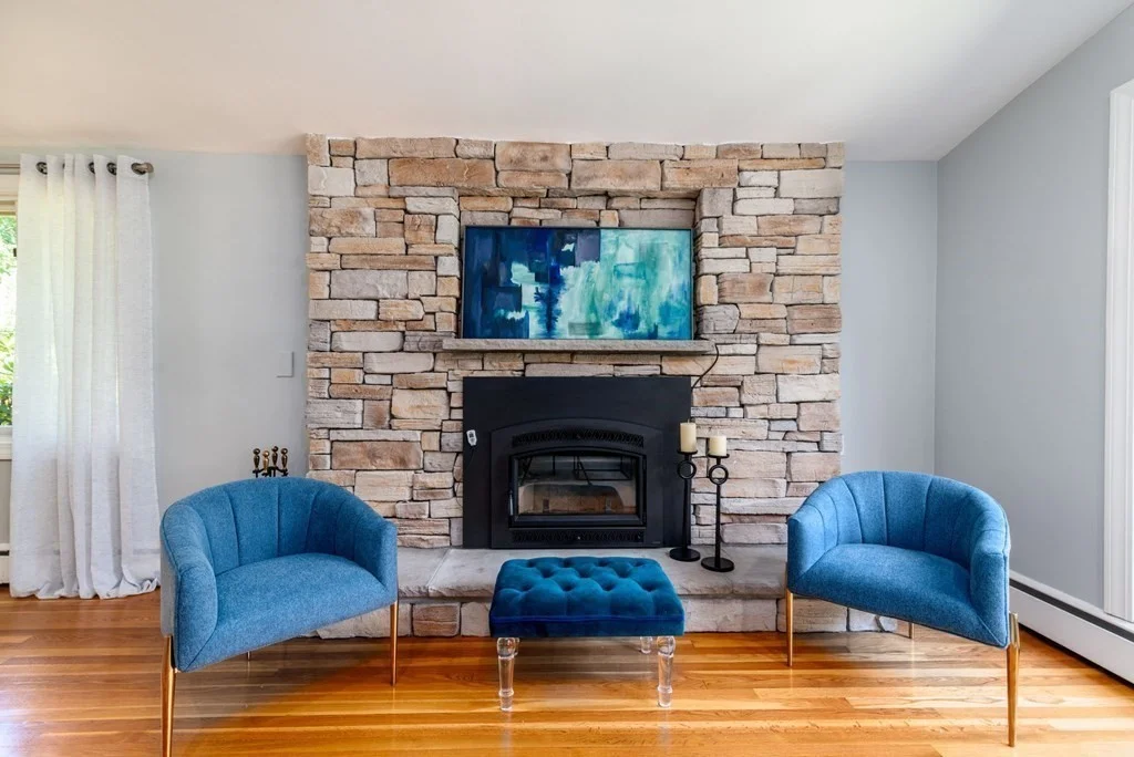 4 bed, 2 bath apartment for rent at 4 Blueberry Ln, Lexington — photo 6 of 28