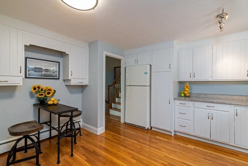 4 bed, 2 bath apartment for rent at 4 Blueberry Ln, Lexington — photo 11 of 28