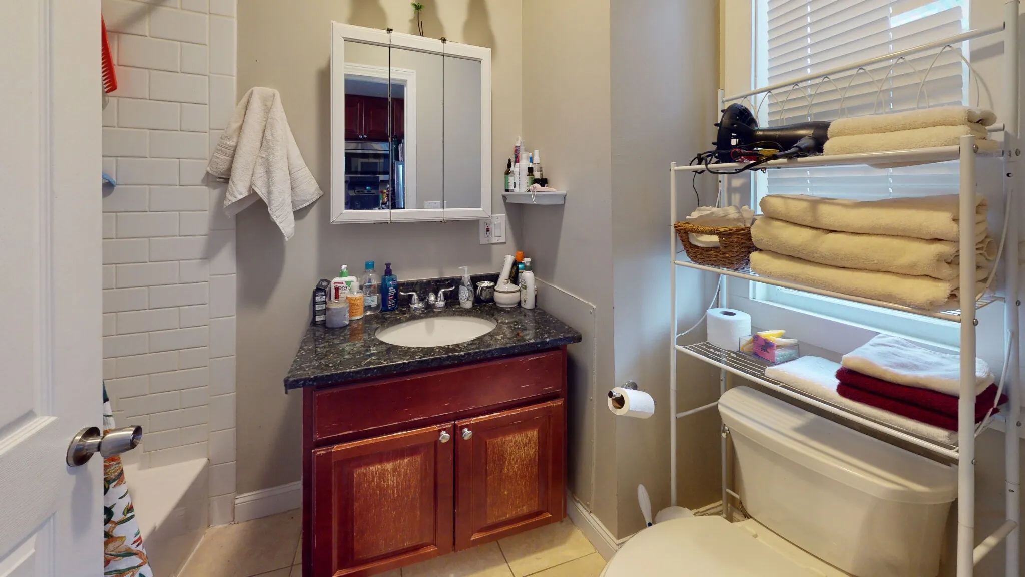 3.5 bed, 2 bath apartment for rent at 4 Boylston Pl Unit 2, Jamaica Plain — photo 9 of 11