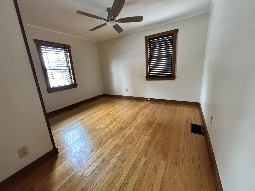 3 bed, 2 bath apartment for rent at 4 Braemore Rd, Taunton — photo 10 of 19