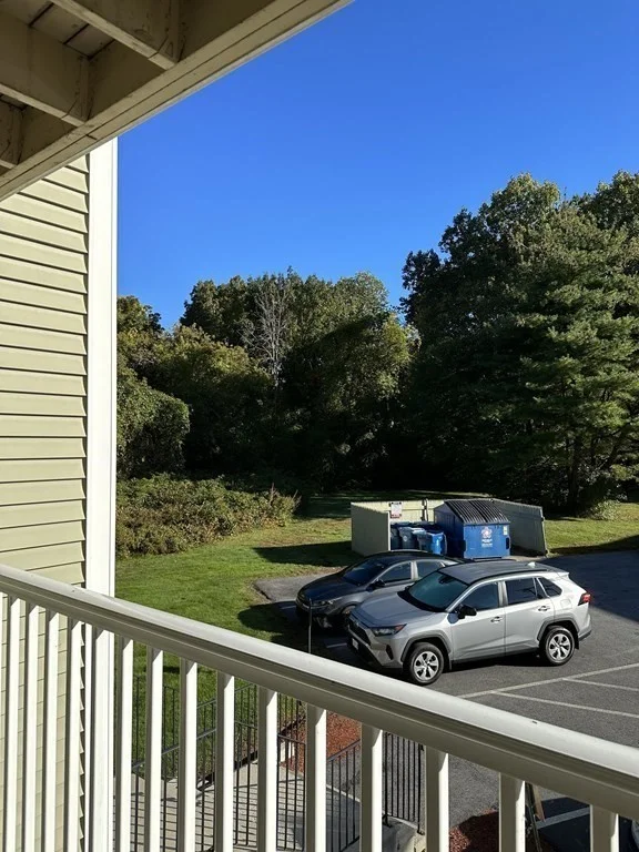 2 bed, 1 bath apartment for rent at 4 Bridgeview Circle Unit 31, Tyngsborough — photo 13 of 28