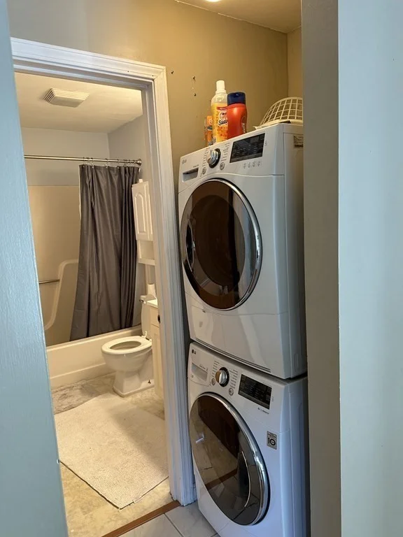2 bed, 1 bath apartment for rent at 4 Bridgeview Circle Unit 31, Tyngsborough — photo 19 of 28