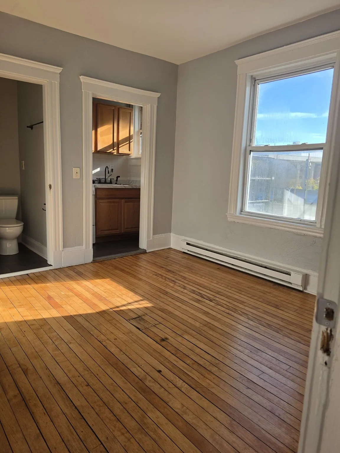 1 bed apartment for rent at 4 Brightwood Ter Unit 7, Lynn — photo 3 of 6