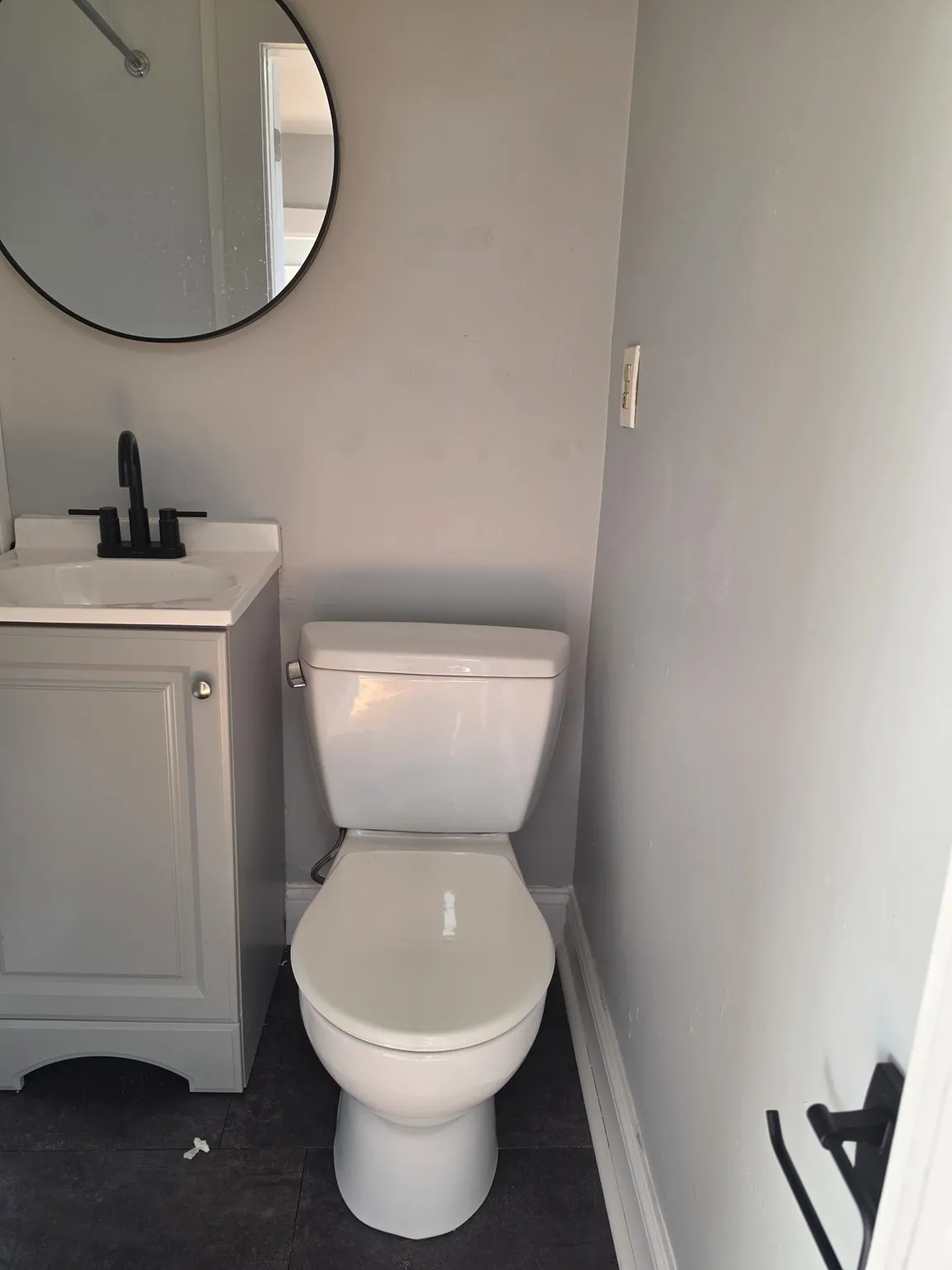 1 bed apartment for rent at 4 Brightwood Ter Unit 7, Lynn — photo 2 of 6