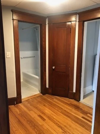 2 bed, 1 bath apartment for rent at 4 Brookline Unit 3, Holyoke — photo 9 of 11