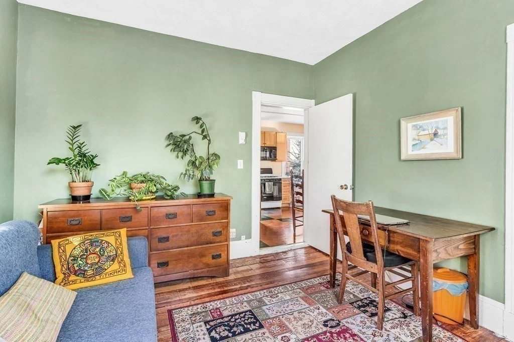 4 bed, 1 bath apartment for rent at 4 Bucknam St Unit 2, Mission Hill — photo 10 of 15