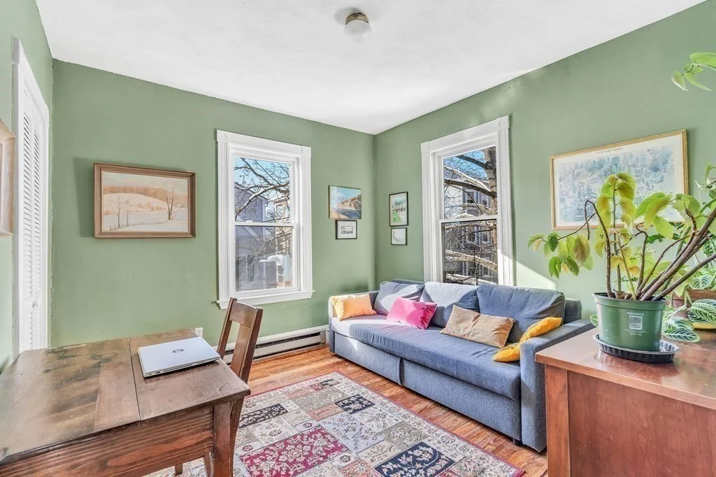 4 bed, 1 bath apartment for rent at 4 Bucknam St Unit 2, Mission Hill — photo 11 of 15