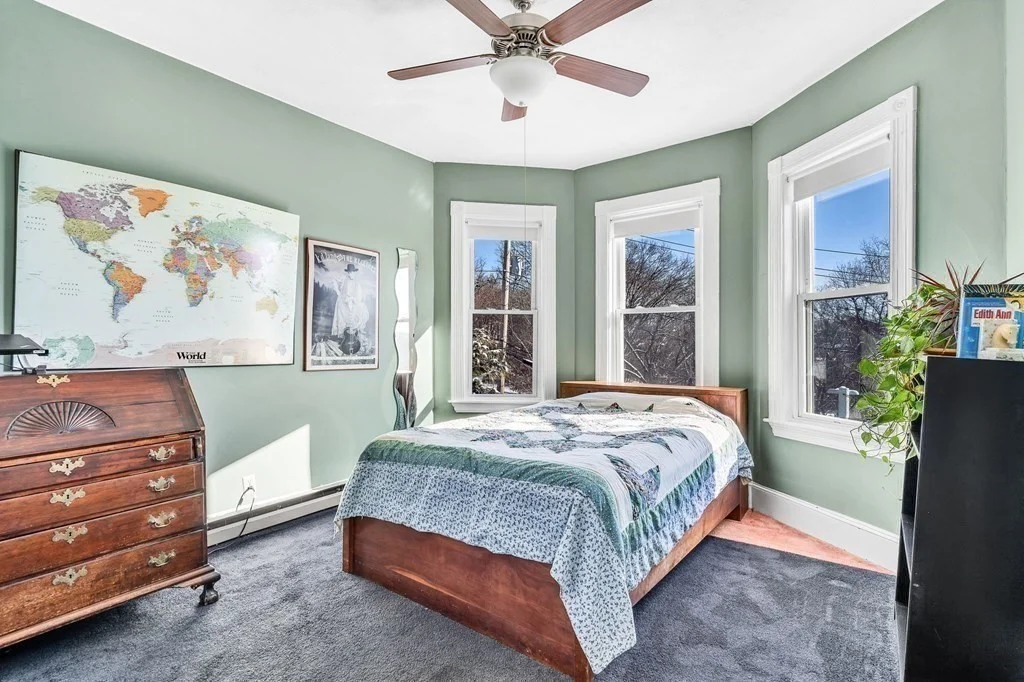4 bed, 1 bath apartment for rent at 4 Bucknam St Unit 2, Mission Hill — photo 5 of 15