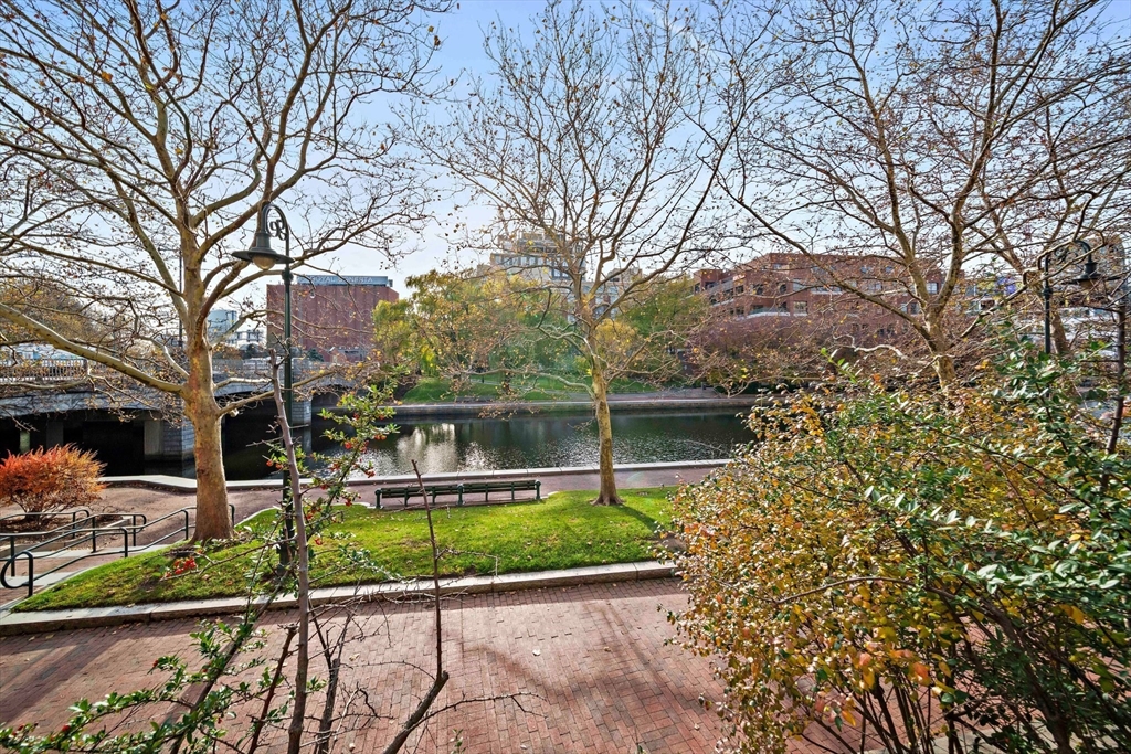 1 bed, 2 bath apartment for rent at 4 Canal Park Unit 507, East Cambridge — photo 27 of 31