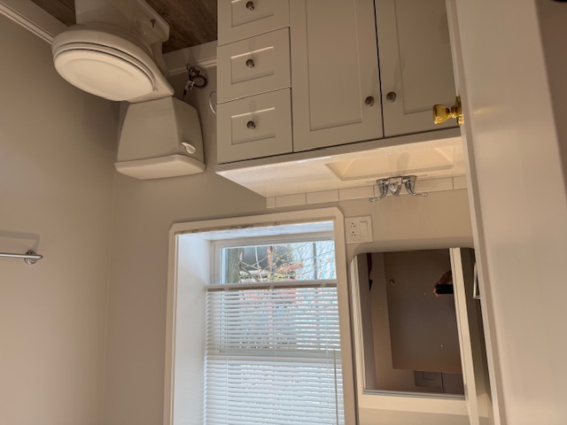 2 bed, 1 bath apartment for rent at 4 Carol Ave Unit 6, Allston — photo 16 of 16