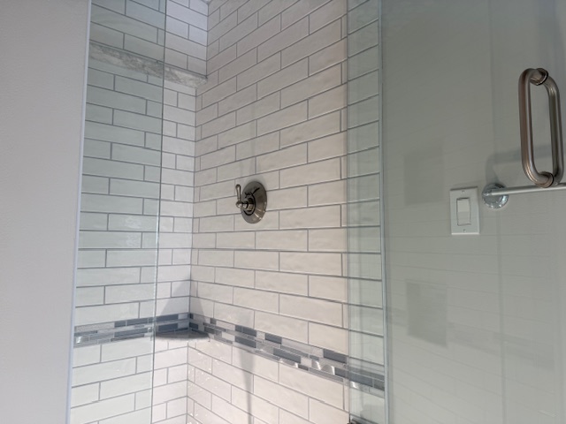 2 bed, 1 bath apartment for rent at 4 Carol Ave Unit 6, Allston — photo 15 of 16