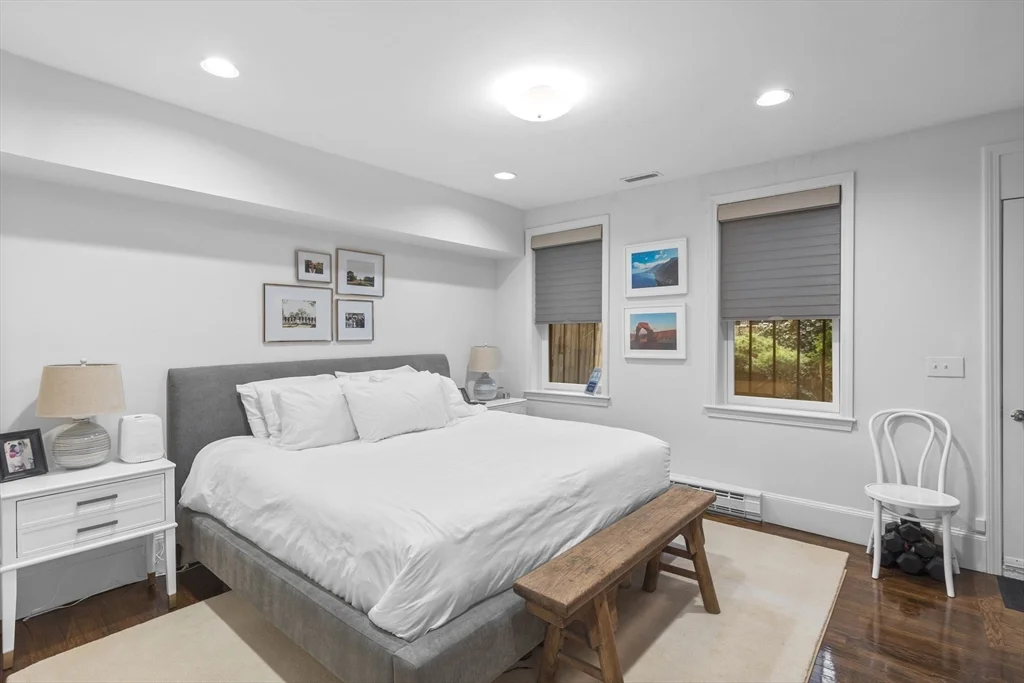 2 bed, 1 bath apartment for rent at 4 Cazenove St Unit 1, South End — photo 10 of 24