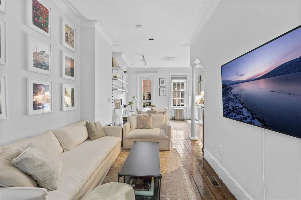 2 bed, 1 bath apartment for rent at 4 Cazenove St Unit 1, South End
