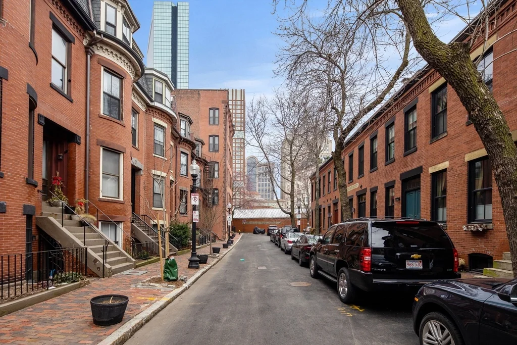 2 bed, 1 bath apartment for rent at 4 Cazenove St Unit 1, South End — photo 24 of 24