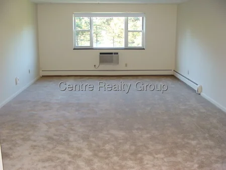 1 bed, 1 bath apartment for rent at 4 Cedar St Unit 408, Wellesley — photo 2 of 3