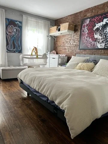1 bed, 1 bath apartment for rent at 4 Centre Pl Unit 3, Roxbury — photo 10 of 17