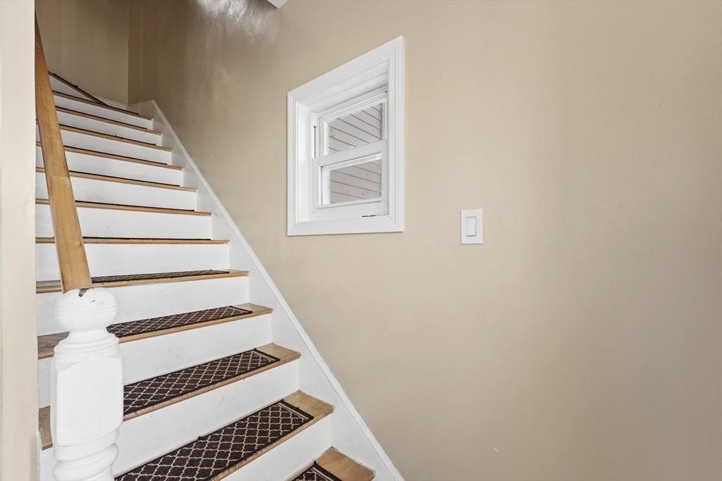 3 bed, 3 bath apartment for rent at 4 Champlain Rd, Salem — photo 30 of 42