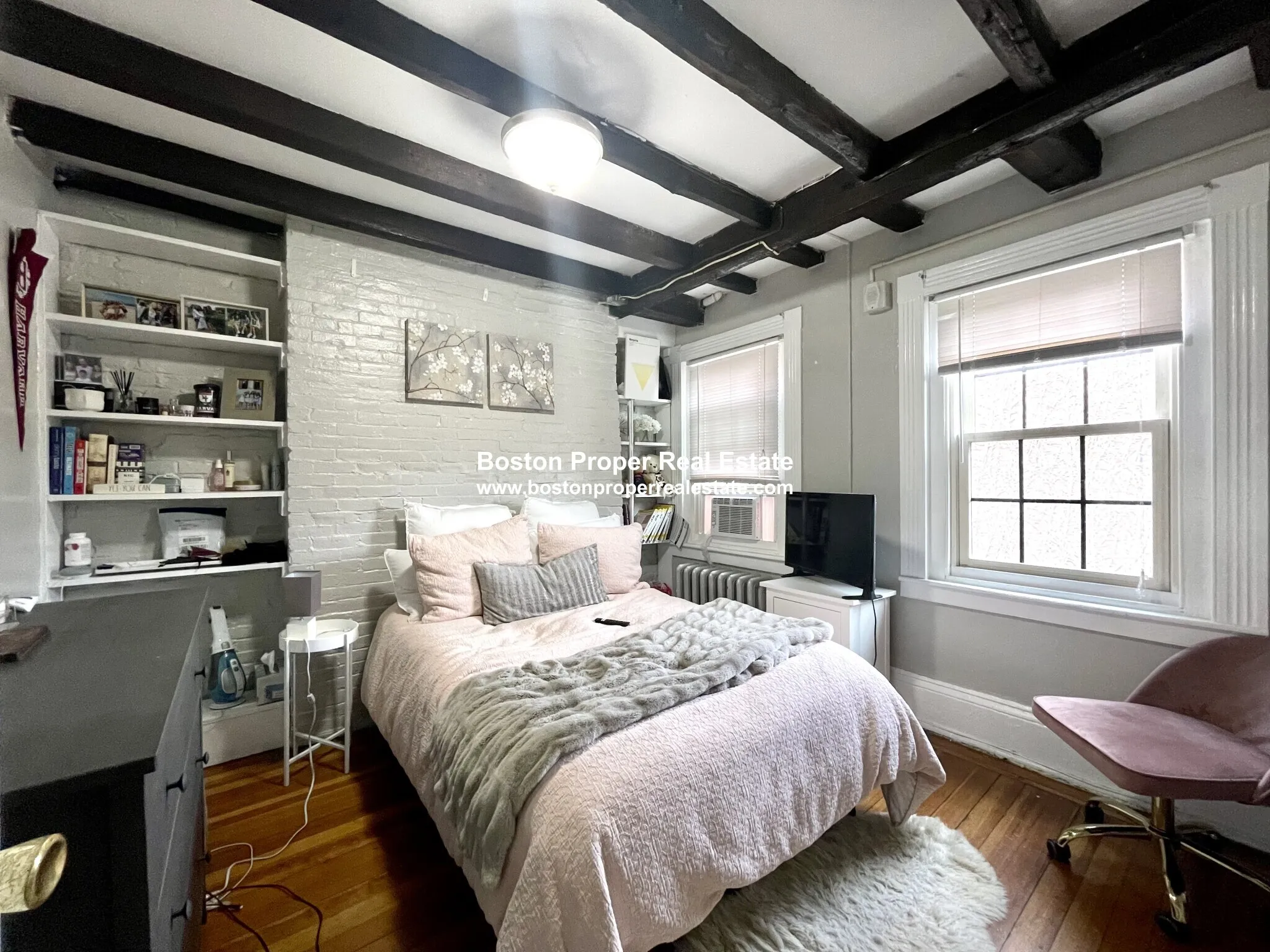 2 bed, 1 bath apartment for rent at 4 Champney Pl Unit 3, Beacon Hill — photo 3 of 8