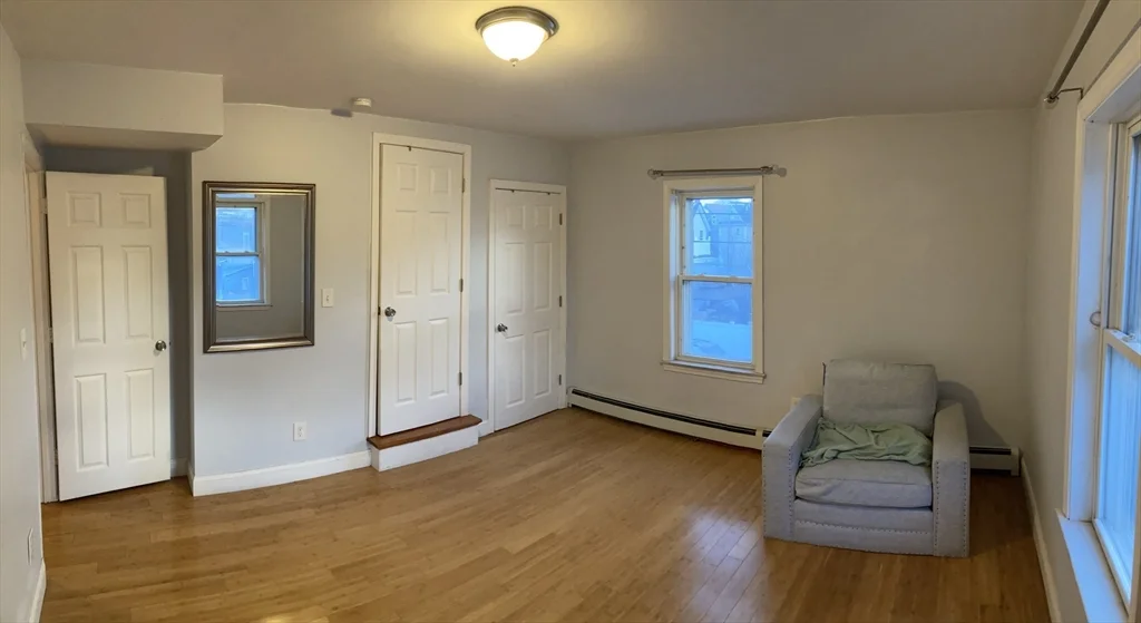 1 bed, 2 bath apartment for rent at 4 Charles St Unit 2, Winthrop — photo 8 of 13