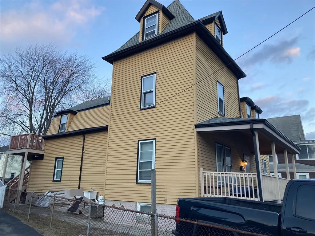 1 bed, 2 bath apartment for rent at 4 Charles St Unit 2, Winthrop — photo 13 of 13