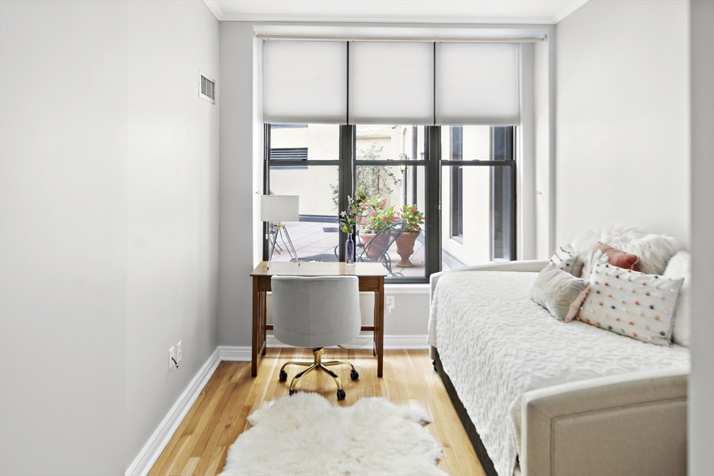 2 bed, 2 bath apartment for rent at 4 Charlesgate E Unit 101, Back Bay — photo 23 of 30