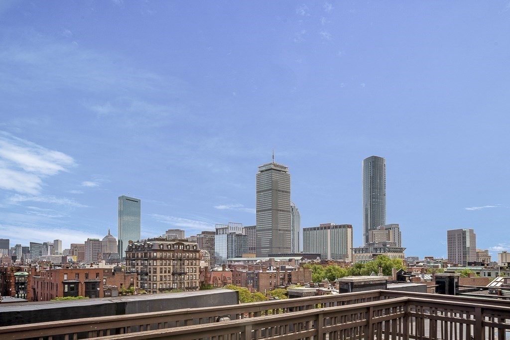 2 bed, 2 bath apartment for rent at 4 Charlesgate E Unit 101, Back Bay — photo 25 of 30