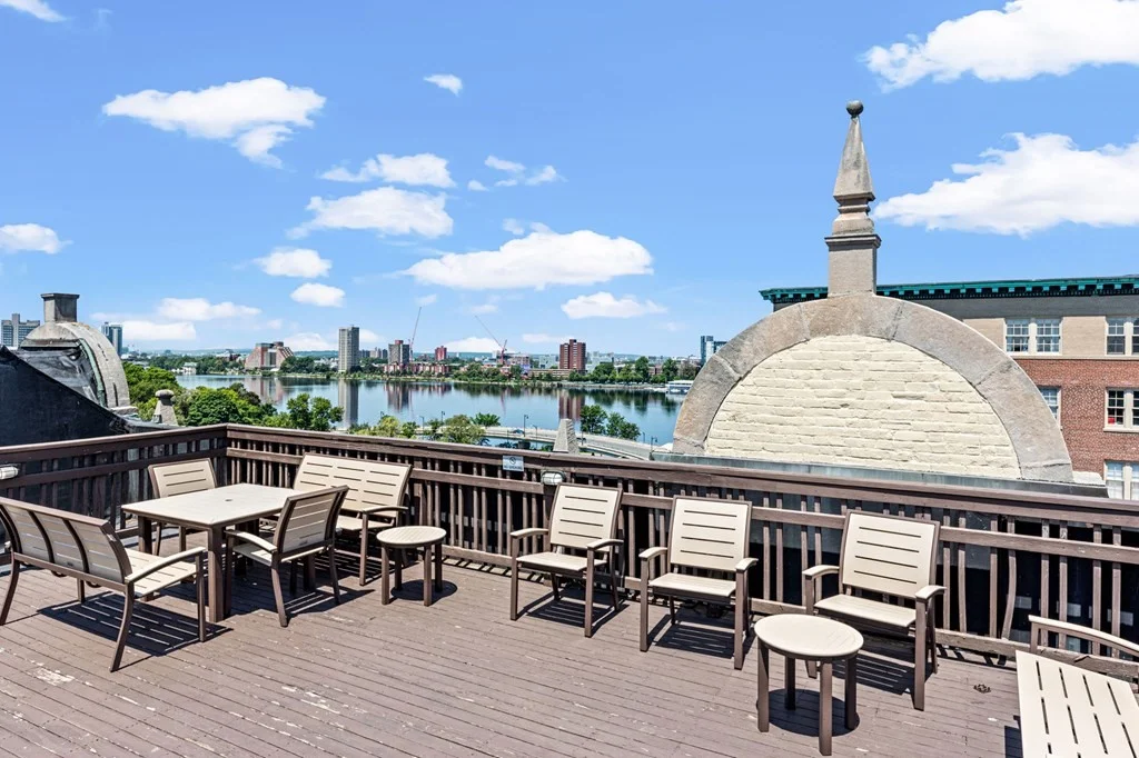 2 bed, 1 bath apartment for rent at 4 Charlesgate E Unit 104, Back Bay — photo 11 of 13