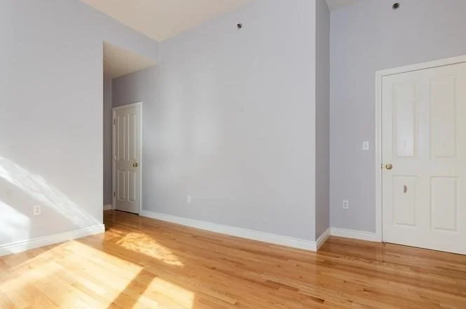2 bed, 2 bath apartment for rent at 4 Charlesgate E Unit 105, Back Bay — photo 6 of 13