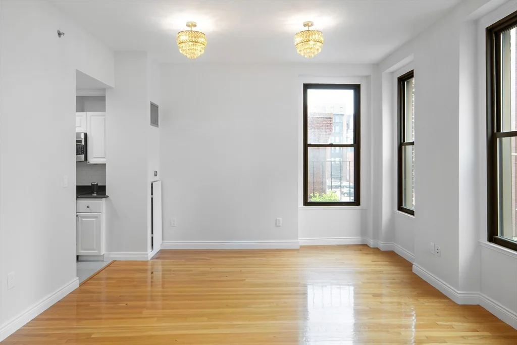 2 bed, 2 bath apartment for rent at 4 Charlesgate E Unit 201, Back Bay — photo 8 of 30
