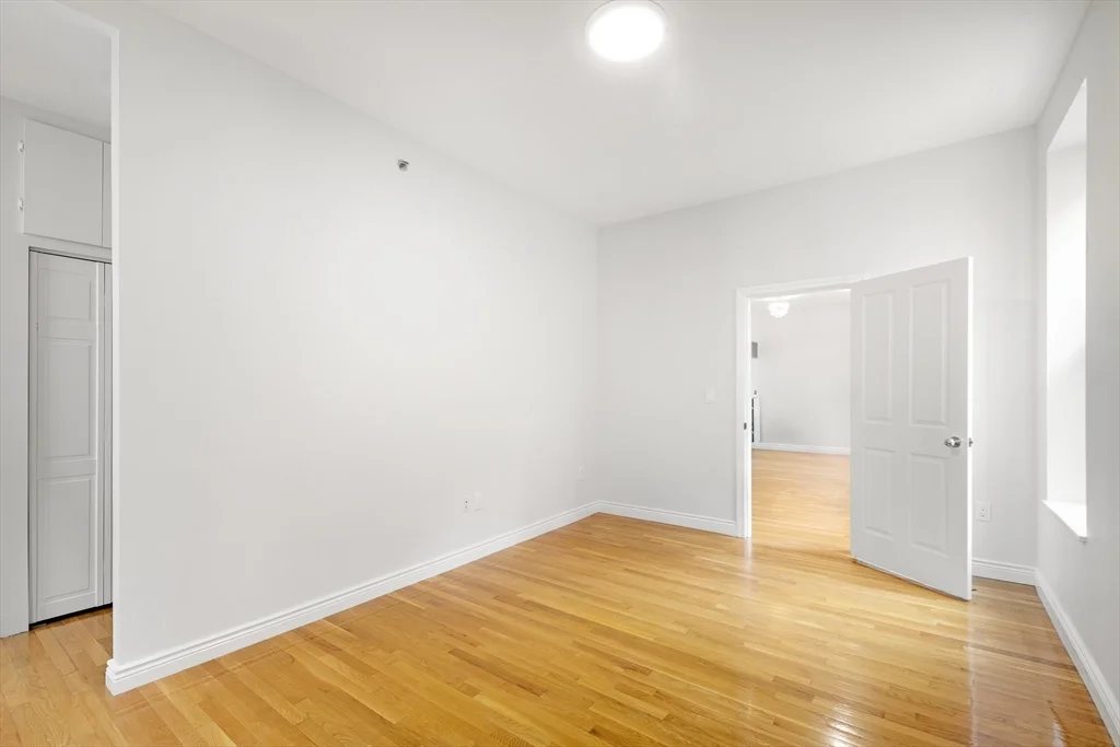 2 bed, 2 bath apartment for rent at 4 Charlesgate E Unit 201, Back Bay — photo 13 of 30