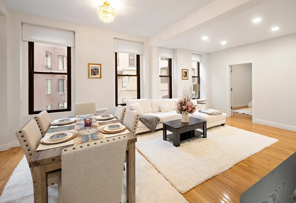 2 bed, 2 bath apartment for rent at 4 Charlesgate E Unit 201, Back Bay — photo 5 of 30