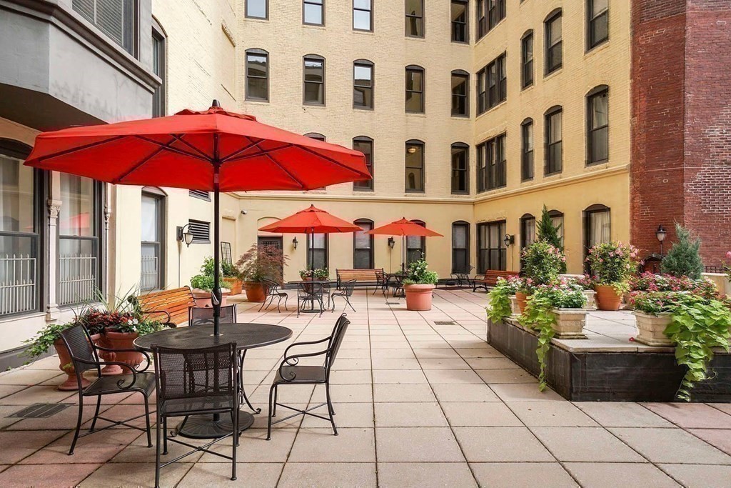 3 bed, 2 bath apartment for rent at 4 Charlesgate E Unit 202, Back Bay — photo 18 of 24