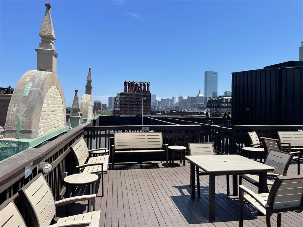 2 bed, 2 bath apartment for rent at 4 Charlesgate E Unit 304, Back Bay — photo 20 of 24