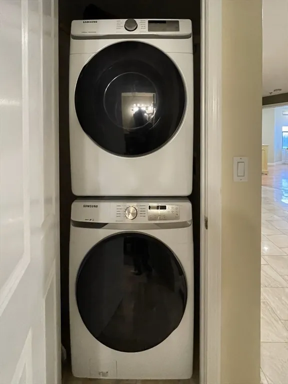 2 bed, 2 bath apartment for rent at 4 Charlesgate E Unit 304, Back Bay — photo 11 of 24