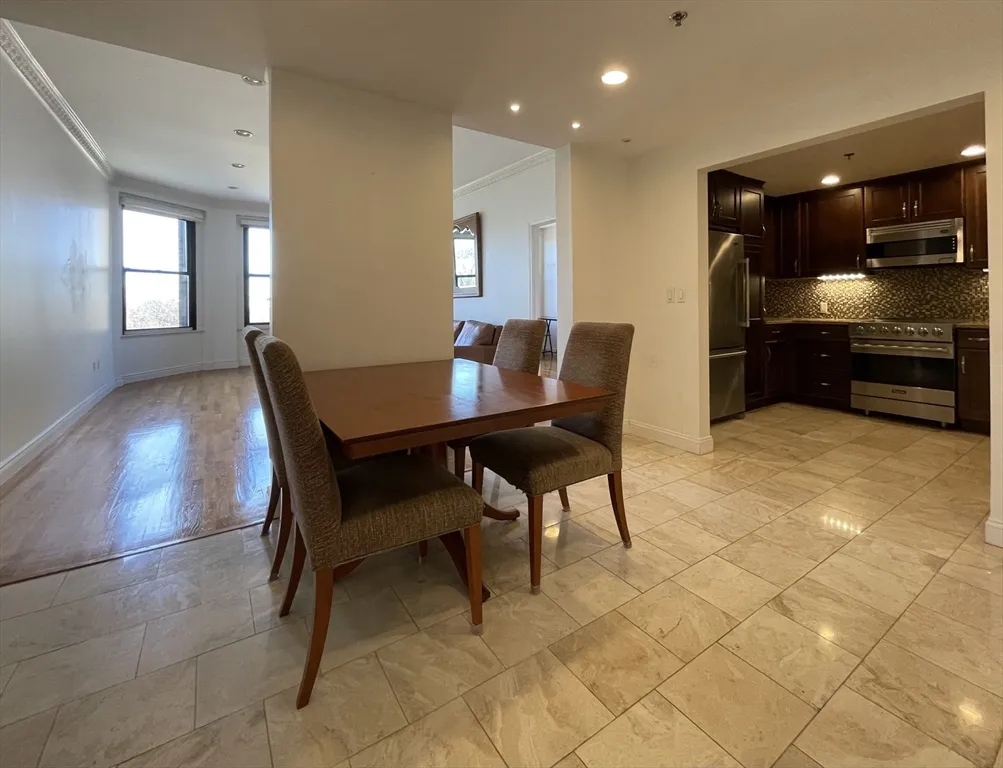 2 bed, 2 bath apartment for rent at 4 Charlesgate E Unit 304, Back Bay — photo 6 of 24