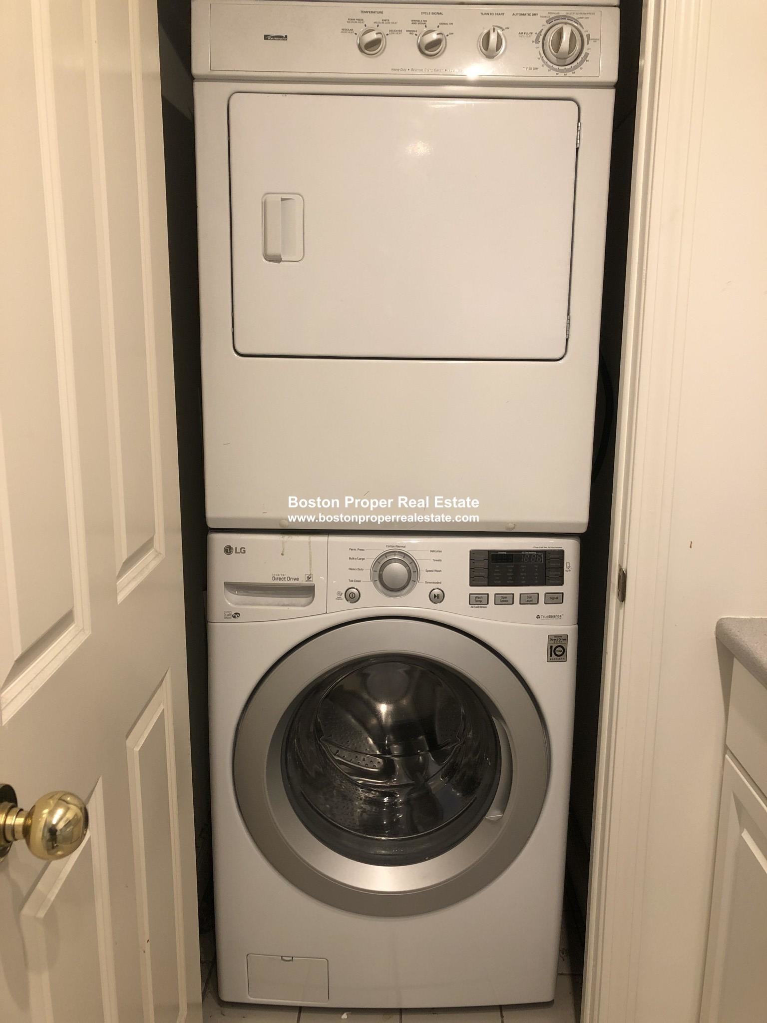 1 bed, 1 bath apartment for rent at 4 Charlesgate E Unit 307, Back Bay — photo 8 of 11