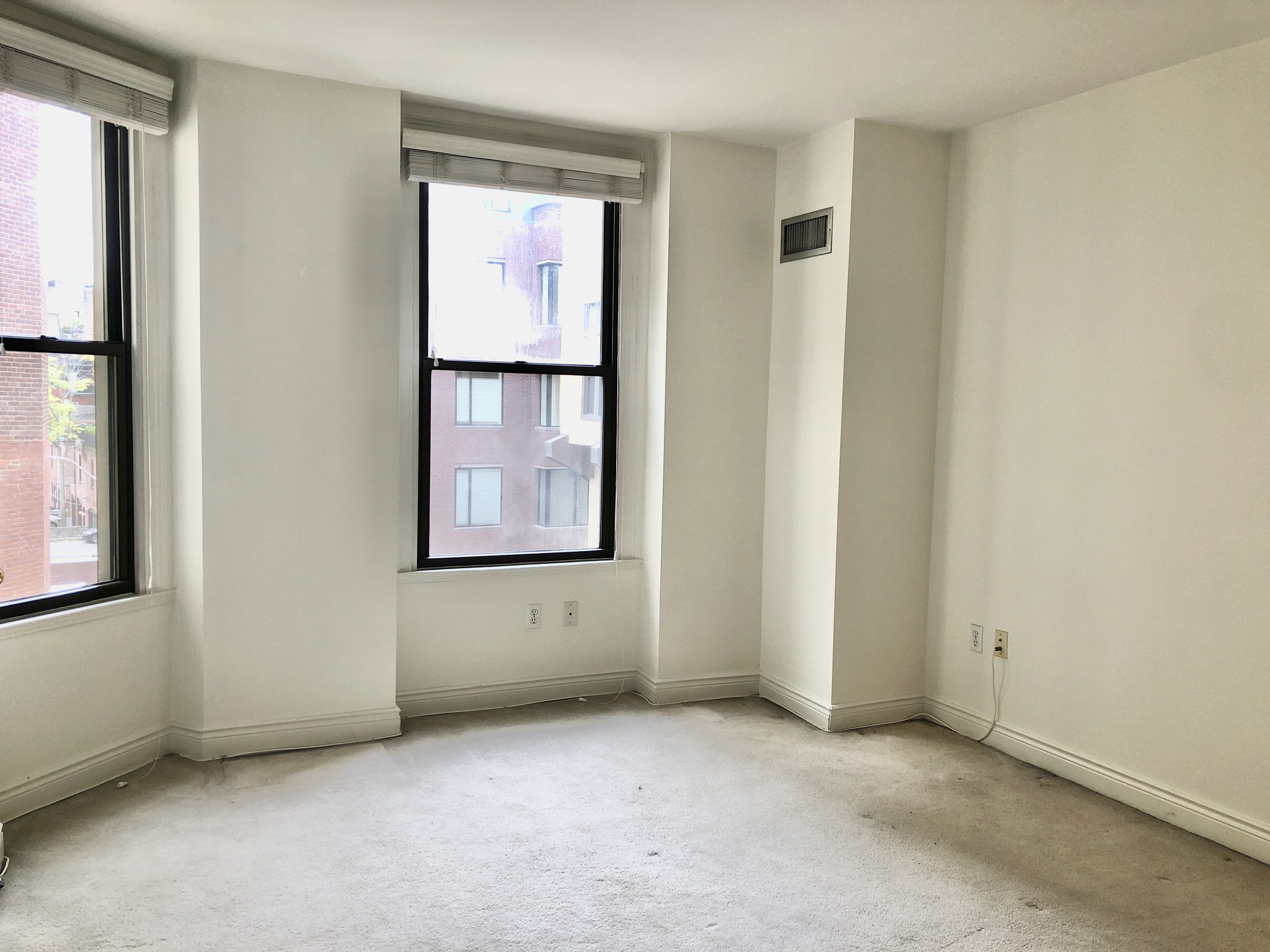 1 bed, 1 bath apartment for rent at 4 Charlesgate E Unit 37, Back Bay — photo 9 of 12