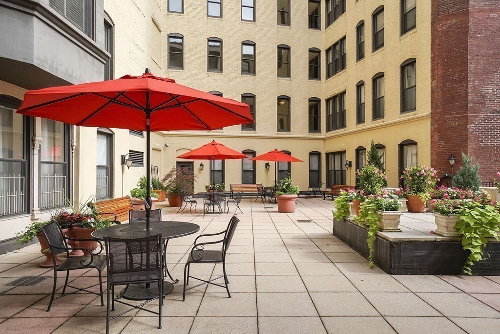 2 bed, 2 bath apartment for rent at 4 Charlesgate E Unit 405, Back Bay — photo 11 of 16