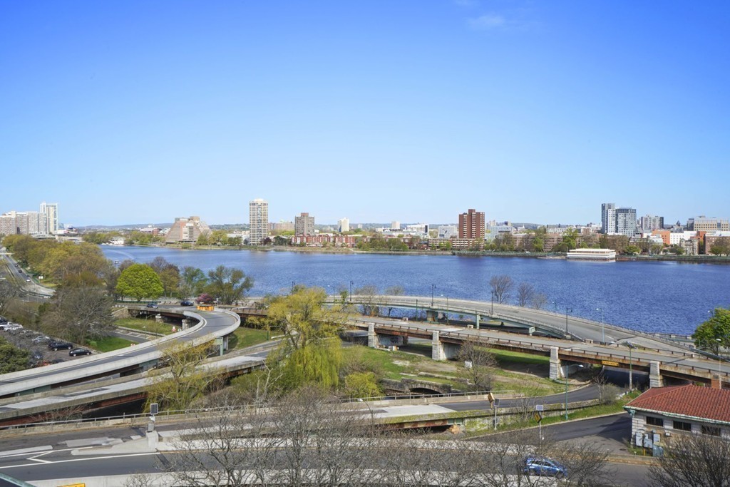 2 bed, 2 bath apartment for rent at 4 Charlesgate E Unit 405, Back Bay — photo 9 of 16
