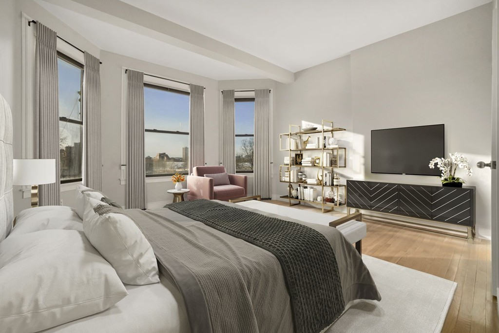 2 bed, 2 bath apartment for rent at 4 Charlesgate E Unit 405, Back Bay — photo 4 of 16
