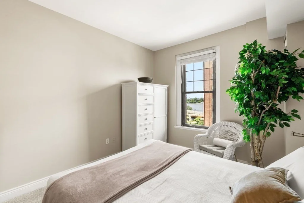 1 bed, 1 bath apartment for rent at 4 Charlesgate E Unit 603, Back Bay — photo 3 of 20