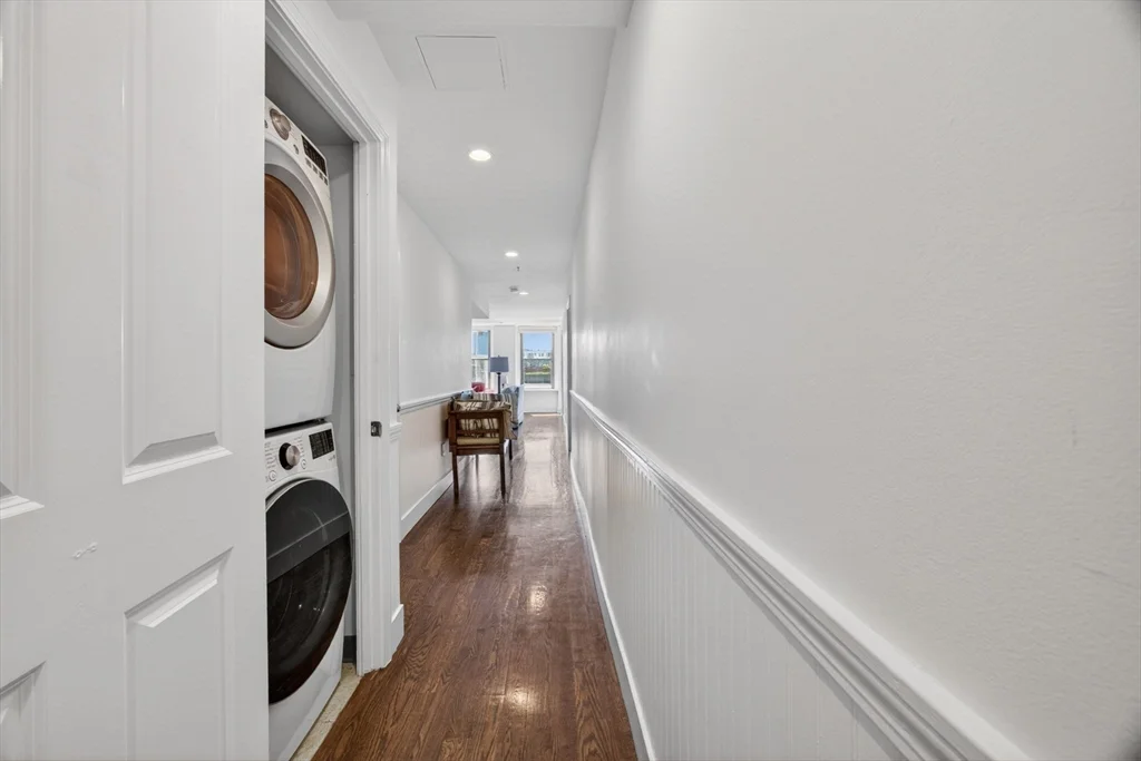 2 bed, 2 bath apartment for rent at 4 Charlesgate E Unit 701, Back Bay — photo 18 of 33